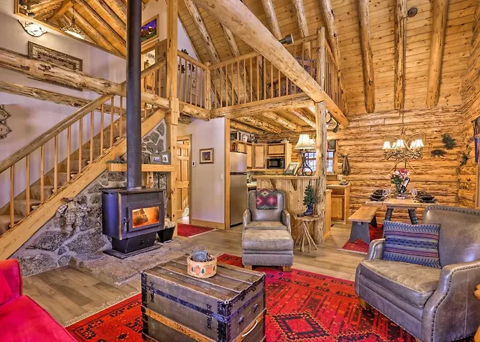Rustic Breckenridge Cabin With Private Hot Tub