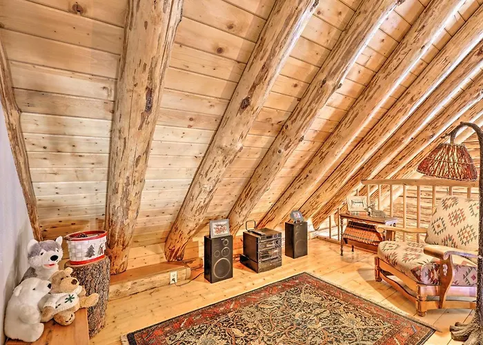 Rustic Breckenridge Cabin With Private Hot Tub